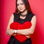 Ashi Singh Instagram - Keeping your heart safe ♥️😘