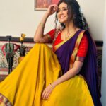 Ashi Singh Instagram - तेरी झलक अशरफ़ी स्रीवल्ली नैना मादक बरफी तेरी झलक अशरफ़ी स्रीवल्ली बातें करे दो हारफी