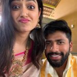 Ashika Ranganath Instagram - Wedding shenanigans ✨ Jewellery @abarantimelessjewellery Nose pin @aahaana_mooguthii Blouse @anyracouture Bangalore, India