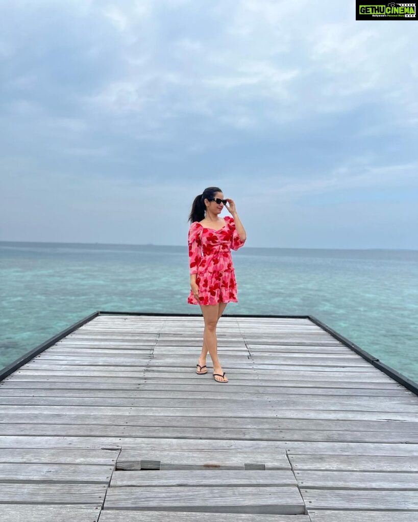 Ashika Ranganath Instagram - Paradise found 🏝️ Resort : @adaaranprestigevadoo Travel partner : @trawel_mart Adaaran Prestige Vadoo