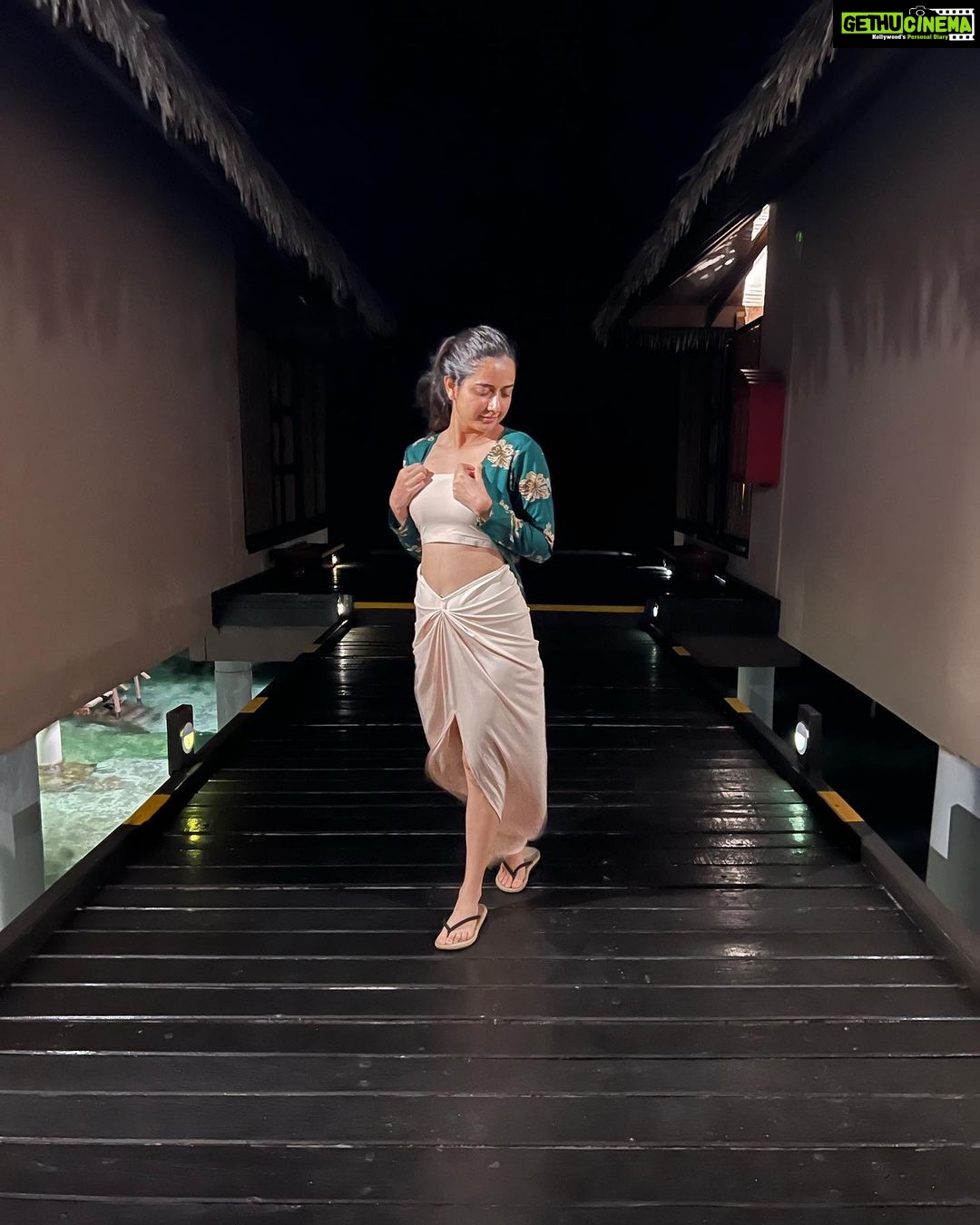 Ashika Ranganath Instagram - 2nd picture is exactly how I’m feeling in Maldives right now :)
