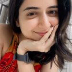 Ashika Ranganath Instagram – Whatttaaa year it has beeeen 🤩
To a lot of good work, new beginnings, travelling, adventures , workouts, hectic schedules, max film releases, promotions, Awards & Quality time with close ones this year! To a fulfilling 2022 🙌🏻
Thank you universe 🤍
Looking forward for 2023 😍

ನಿಮ್ಮೆಲ್ಲರ ಪ್ರೀತಿ ಹೀಗೆ ಇರಲಿ 🤍
Gratitude & love – Ashika Ranganath