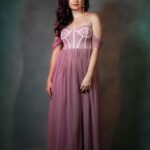Ashika Ranganath Instagram - Hellloooo!!! how’s Sunday treating you 🙌🏻 Outfit @laxmikrishnaofficial Make up @makeupbymadhushreeganapathy 🤗 Styling @manogna_gollapudi Earrings @thetrinkaholic Shot by @abhishek_pallati Edited by @vasukikarkone