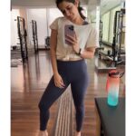 Ashika Ranganath Instagram - Many moods of Pilates Miss hanging around.. 💪🏻 #pilates #workoutroutine