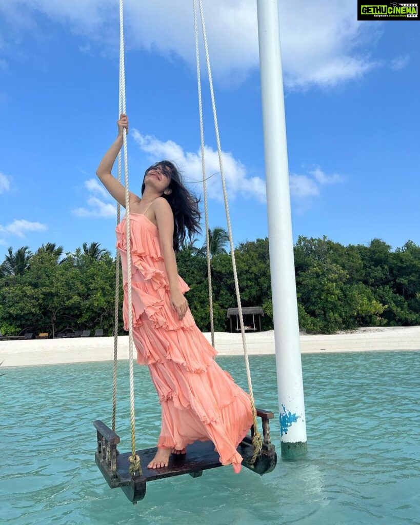 Ashika Ranganath Instagram - I left my heart in the Maldives 🏖️ Heartfelt thanks to @trawel_mart for making this happen 🤍 Outfits - @laxmikrishnaofficial Resort - @adaaranprestigeavadoo Travel Partner - @trawel_mart #AdaaranPrestigeVadoo #AdaaranExperience #SunsetVilla #OceanView #Maldivesresort #trawelmart Adaaran Prestige Vadoo