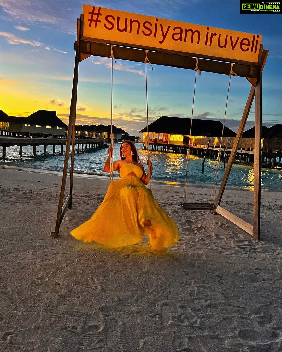 Ashnoor Kaur Instagram - Main character momentππ»π
. . π @ordinaree.in π @sunsiyamresorts @sunsiyamiruveli π€ @planmyleisure Sun Siyam Iru Veli