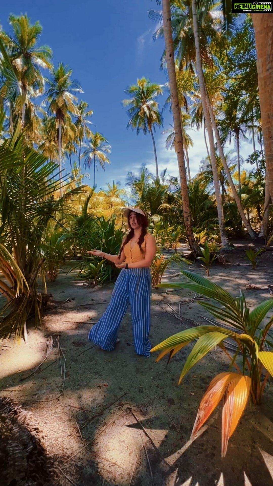 Ashnoor Kaur Instagram - This year✌🏻🏝️✨ Maldives