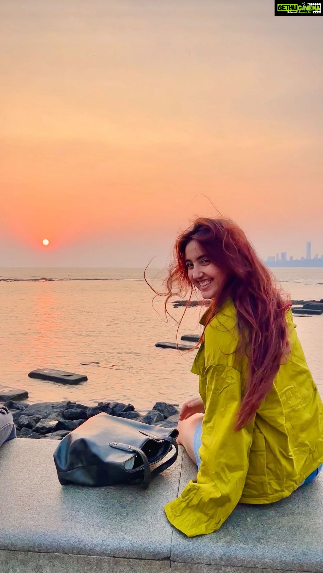 Ashnoor Kaur Instagram - I’m my own girl🤍✨