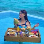 Ashnoor Kaur Instagram - Found my paradise🏝️🐚🥥 🌺 . . 📍 @sunsiyamiruveli @sunsiyamresorts 🤝 @planmyleisure 🩱 @angelcroshet_swimwear #iruveli #sunsiyam #planmyleisure #maldives #floatingbreakfast #goodvibes Sun Siyam Iru Veli