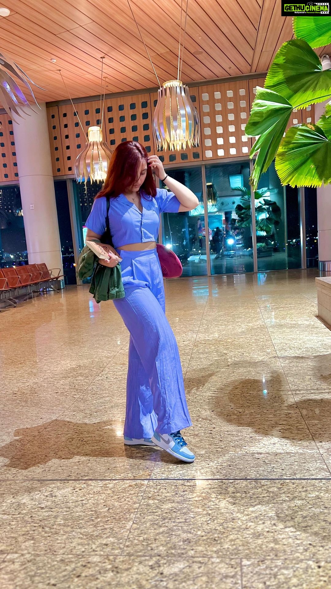 Ashnoor Kaur Instagram - Guess where to?👀✈️🏝️🤍