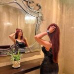 Ashnoor Kaur Instagram – Serving looks in the mirroršŖāØ
.
.
Wearing @howwhenwearclothing Taj Santacruz Mumbai