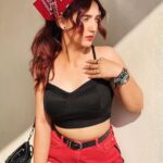 Ashnoor Kaur Instagram - Amour♥️ 1,2,3 or 4?