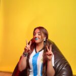 Ashnoor Kaur Instagram - All set for the match? 🇦🇷 vs 🇫🇷 Which team are you supporting? . . . Shade ‘Aquaholic’ from @colorplay_in #PlayItYourWay #ColorPlayByAshnoor #CPbyAK 📍 @iona_multifunctionalstudio