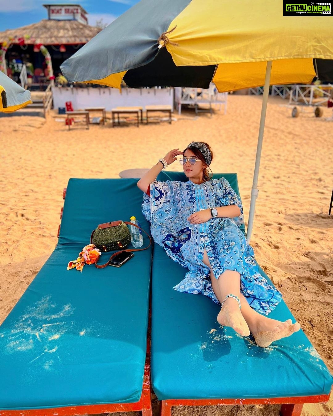 Ashnoor Kaur Instagram - Sometimes the beach isnβt a place, itβs a feeling #WaterBabyForever #BeachBabe πππ . . . #WhatIWore #GoaDiaries Wearing @theboozybutton Candolim Beach, Goa
