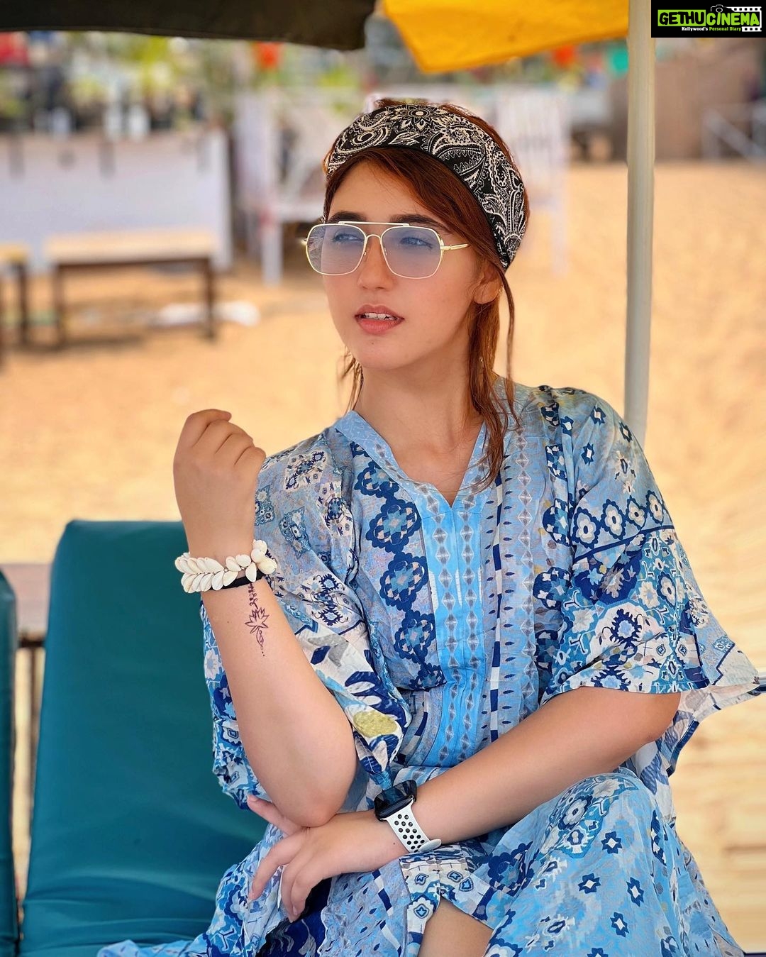 Ashnoor Kaur Instagram - Sometimes the beach isnβt a place, itβs a feeling #WaterBabyForever #BeachBabe πππ . . . #WhatIWore #GoaDiaries Wearing @theboozybutton Candolim Beach, Goa