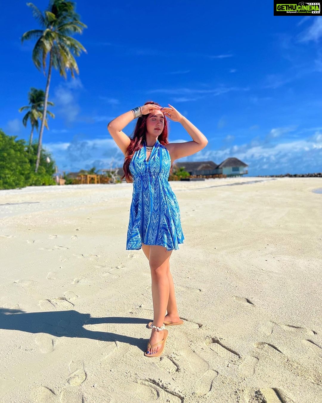 Ashnoor Kaur Instagram - BeachSummer.jpeg 🐚🏝️ Maldives