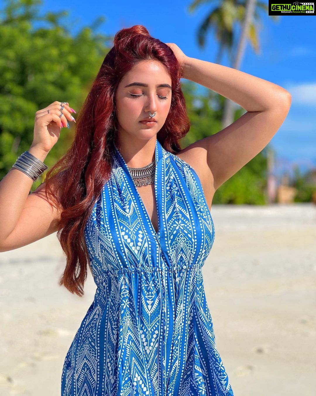 Ashnoor Kaur Instagram - BeachSummer.jpeg 🐚🏝️ Maldives