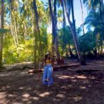 Ashnoor Kaur Instagram - Banyan tress, ocean breeze… Curious mind, a little at ease… Endless summer, take me there… Wanderlust spirit, with forest wood in air🪵 . #ashnoorwrites #maldives #forest #islandlife (Swipe till the end to see me as Tarzan🤣) . . . Wearing @howwhenwearclothing Jewellery @designsbyjewelsgalaxy @designsandyoustudio Hat @merakilifestudio @planmyleisure @sunsiyamresorts @sunsiyamiruveli #planmyleisure #sunsiyam #iruveli Maldives