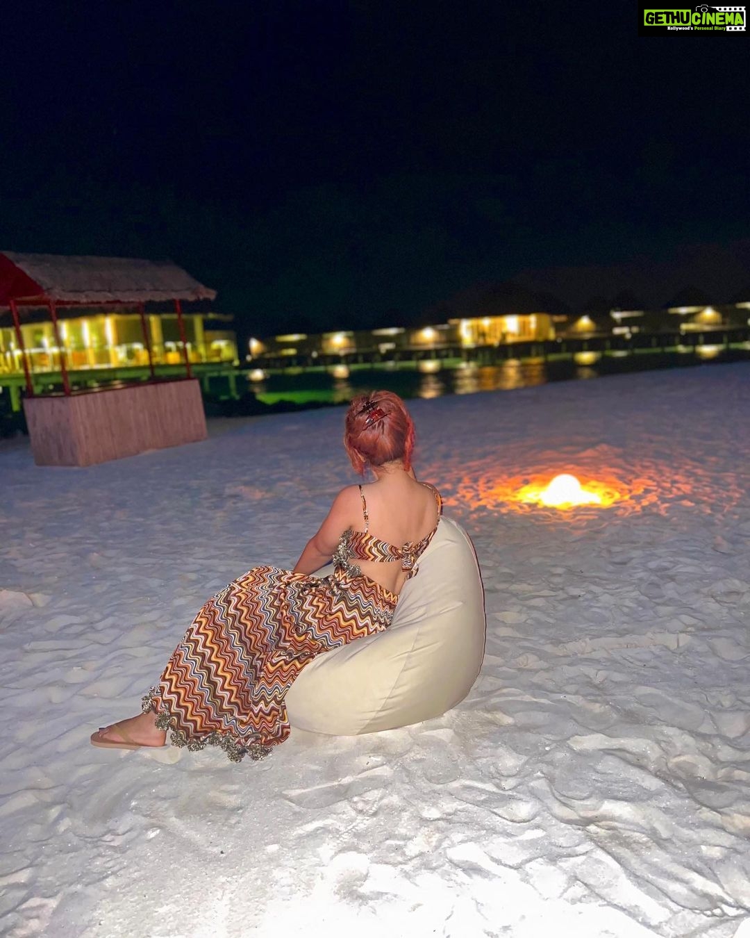 Ashnoor Kaur Instagram - अमोदिनी🐚🌊🥥 . . . Wearing my absolute favvv @rohitkverma ✨ 📍 @sunsiyamresorts @sunsiyamiruveli 🤝 @planmyleisure #maldives #sunsiyam #iruveli #planmyleisure Sun Siyam Iru Veli
