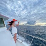 Ashnoor Kaur Instagram - Private cruisin’… Sea you later🌊👀🐚 . . Ps: It’s apple juice🤣 👗 @styleanny_in 💎 @designsbyjewelsgalaxy @designsandyoustudio 👒 @merakilifestudio 📸 @_._muitzz_._ 📍 @sunsiyamiruveli @sunsiyamresorts 🤝 @planmyleisure #maldives #sunsiyam #iruveli #planmyleisure #privatecuise Maldives