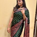 Aswathy Sreekanth Instagram - Every saree has a story ! ❤️ Saree @byhand.in Jewellery @anokhi_priyakishore Styling @styledbysavu MUA @sijanmakeupartist