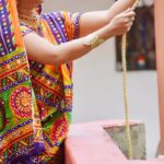 Aswathy Sreekanth Instagram - Every dress tells a tale 🥰 #reelsinstagram #trendingsongs #chakkappazham #locationstills #picreel #aswathysreekanth