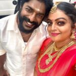 Aswathy Sreekanth Instagram - 😍😍 #uthaman #asha #chakkappazham #chakkapazhamfansclub #chakkapazhamfans #flowerstv #flowers