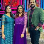 Aswathy Sreekanth Instagram - #njanumentalumonzeekeralam #zeekeralam #zee5 #zee #zeekannada #chakkappazham