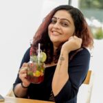 Aswathy Sreekanth Instagram - Hey, smile and go 🥰