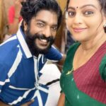 Aswathy Sreekanth Instagram - Shoot time 😍😍 👕 @peeka_men #chakkappazham #chakkapazhamfansclub #flowers #uthaman #asha @flowersonair