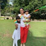 Aswathy Sreekanth Instagram - സ്വാതന്ത്ര്യം ഗൗരവമുള്ളൊരു വാക്കാണെന്ന് കമലയ്ക്ക് വരെ മനസിലായി 😌 Happy Independence Day ❤️ #independenceday #75thindependenceday