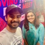 Aswathy Sreekanth Instagram – When we literally feel that good human vibes ! Thank you Tovi @tovinothomas for the soulful conversation yesterday. 
Super excited to see Tallumaala on big screen 😍

#tovinofansmeet #aboutyesterday #behindwoods #goodday #goodvibes #goodhuman #soulfulconversations