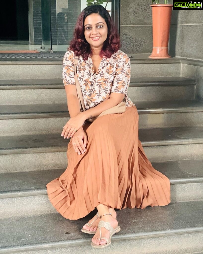 Aswathy Sreekanth Instagram - Life is too short to tolerate things that don’t make you happy 😊❤️ Good day to you all #instafam #morningvibes #happinessisachoice #aswathysreekanth #dailypost #gooddays #beingpresent