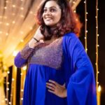 Aswathy Sreekanth Instagram - 💙 #instareels #fromshoot #aswathysreekanth