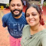 Aswathy Sreekanth Instagram - മാത്തൂന്റെ വീട്ടിൽ 😄 റംബൂട്ടാനും പേരയ്ക്കയും കുടംപുളിയും ചെമ്പഴുക്കയും മീൻ കുളവും കോഴിക്കൂടും ലോലയും മമ്മിയും മാത്തുവും ഉള്ള വീട്ടിൽ 💕
