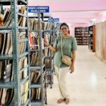 Aswathy Sreekanth Instagram - At Perumbavoor Municipal Library 📚❤️ @fousiakalapatt