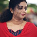 Aswathy Sreekanth Instagram - Its okay to choose yourself ❤️ 📷 @unaiseadivadu #randomclicks #instagood #redlove