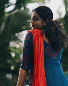 Aswathy Sreekanth Instagram - I'd rather look back at my life and say, 