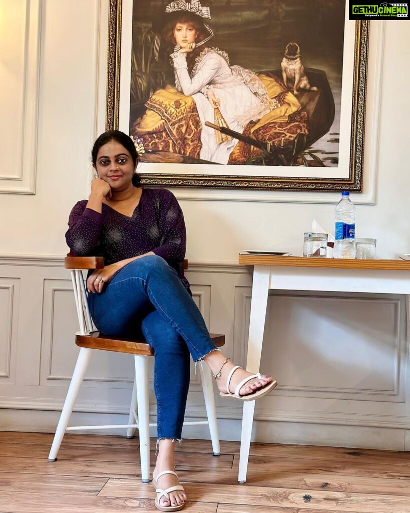 Aswathy Sreekanth Instagram - Because every picture tells a story 🦋 Summer Town Resto Cafe