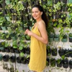 Athulya Chandra Instagram - and one with the plants 🍀🐤