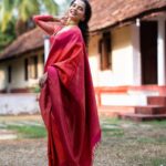 Athulya Chandra Instagram - "Saree, not sorry for stealing the show! 😎🔥 #sareeswagger #runwayready "