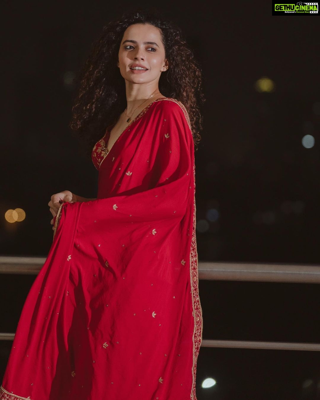 Athulya Chandra - 28.1K Likes - 💋