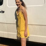 Athulya Chandra Instagram - Mood of the day 🌻🍂🐤