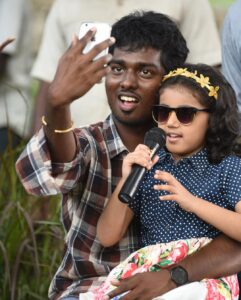 Atlee Kumar Instagram - Thank you baby Nainika, @meenasagar16  mam for ur support #theri 
Nivi is unforgettable #5yearsoftheri