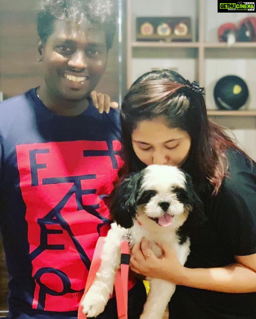 Atlee Kumar Instagram - Love of my life ❤️❤️❤️ #beckypapa @Priyaatlee #beckyturns3