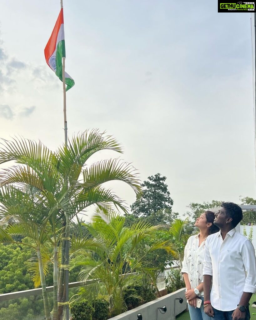 Atlee Kumar Instagram - Wishing all the Indian’s a very very happy 75th Independence Day 🧡🤍💚 Jai hind 🧡🤍💚 #75thindependenceday🇮🇳 #proudindian🇮🇳