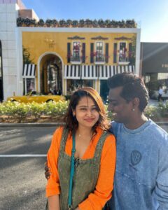 Atlee Kumar Instagram - U c me 😎💙
n s 
I c u 🤓🧡

🧡💙🧡💙🧡💙🧡💙🧡 

@atlee47 💛