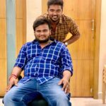 Bala Saravanan Instagram - #விலங்கு கருப்பு கதாபாத்திரத்தை தந்த என் அன்பு நண்பா பிரசாந்த்…நன்றி சொன்னா கருப்பு மாதிரியே திட்டுவ…ஆனாலும் பரவால்ல சொல்லியே ஆகனும்…மனமார்ந்த நன்றிகள் டா மாப்ள… மனமார்ந்த நன்றிகள் @Madan2791 sir… Thank u so muchh @zee5tamil 🙏🏾🙏🏾🙏🏾🙏🏾🙏🏾❤️❤️❤️❤️❤️❤️