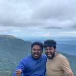 Bala Saravanan Instagram - Today our Film #planpannipannanum release nanbarhaley ellarum padam paathu unga aaatharavayum anbayum tharumbadi kaetukolhirom @rio.raj @dirbadri @rajeshnvc5 @sinthanlakshmanaperumal @ramyanambessan @thangadurai_actor 🙏🏾🙏🏾🙏🏾🙏🏾🙏🏾🙏🏾🙏🏾