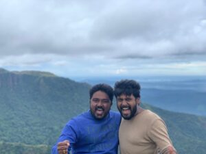 Bala Saravanan Instagram - Today our Film #planpannipannanum release nanbarhaley ellarum padam paathu unga aaatharavayum anbayum tharumbadi kaetukolhirom 
@rio.raj @dirbadri @rajeshnvc5 @sinthanlakshmanaperumal @ramyanambessan @thangadurai_actor 
🙏🏾🙏🏾🙏🏾🙏🏾🙏🏾🙏🏾🙏🏾